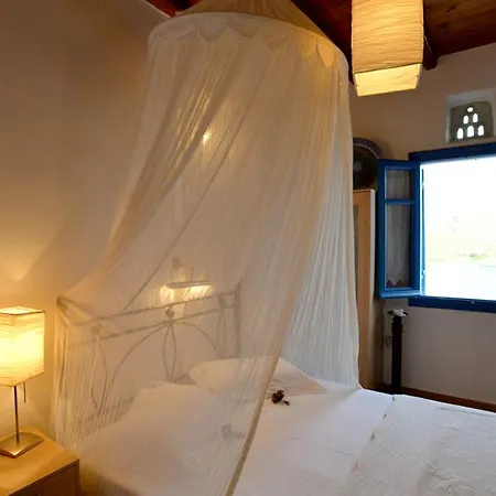 One Bedroom At Ormos Kardianis 60 M Away From The Beach With Sea View Furnished Terrace And Wifi Appartement Tínos