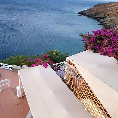 One Bedroom At Ormos Kardianis 60 M Away From The Beach With Sea View Furnished Terrace And Wifi * Tínos