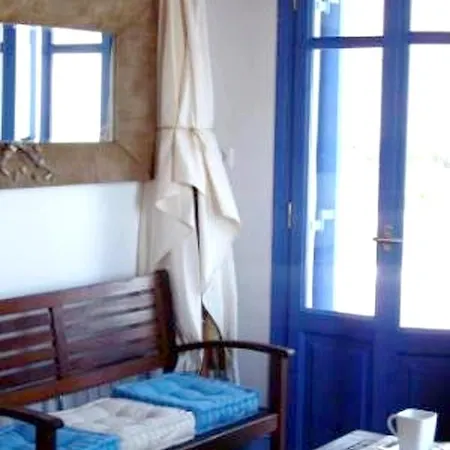 One Bedroom At Ormos Kardianis 60 M Away From The Beach With Sea View Furnished Terrace And Wifi Appartement Tínos